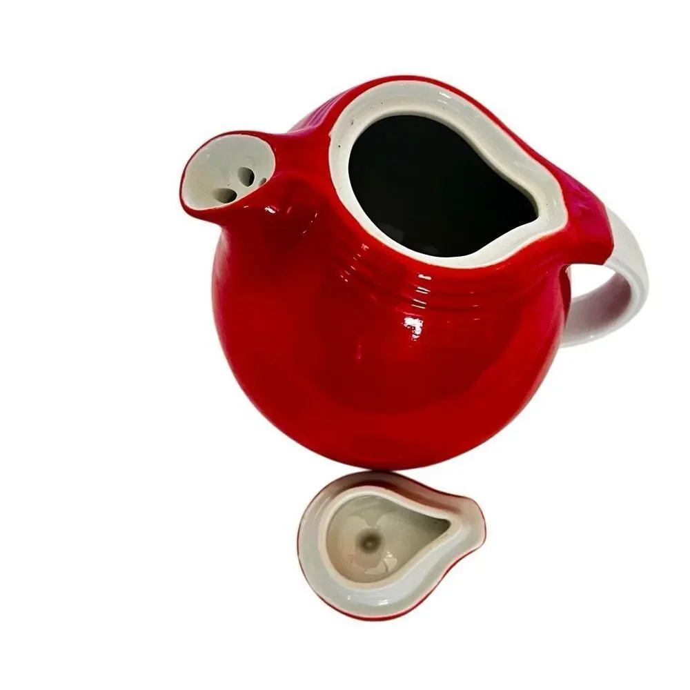 Hall's Red Teapot W/ Lid Made in USA 5.5